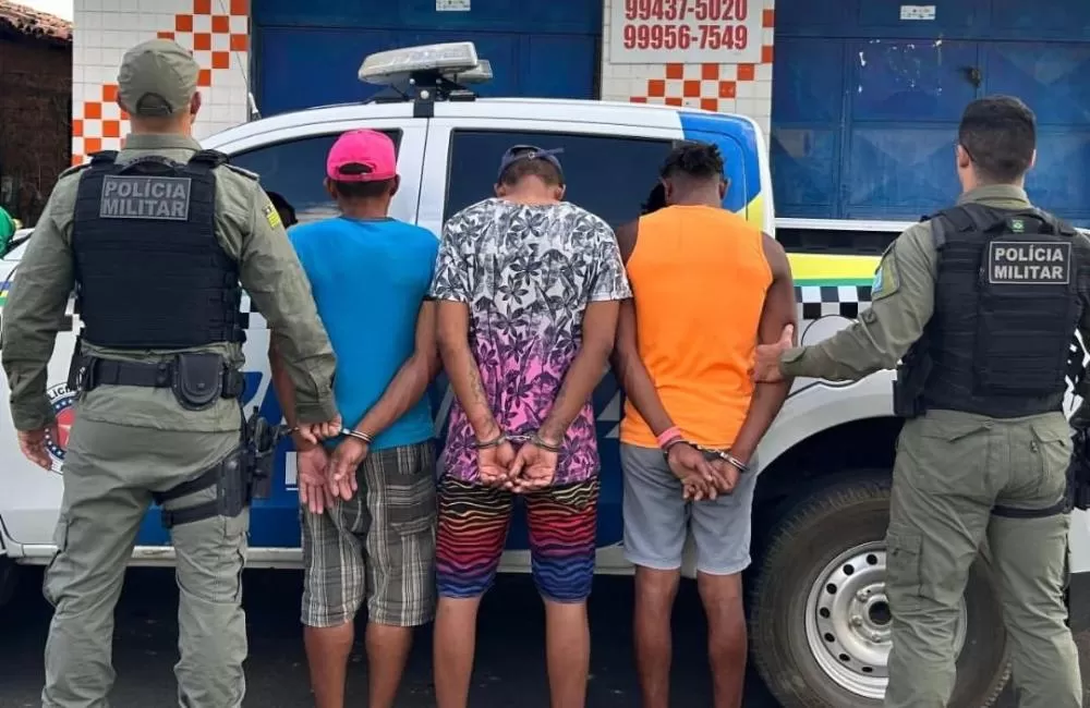 Polícia Militar de Elesbão Veloso prende três suspeitos de furto em loja no centro da cidade