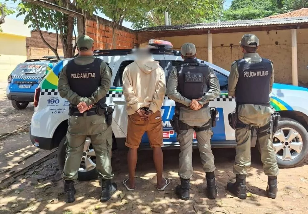 Motociclista é flagrado com maconha durante blitz em Várzea Grande