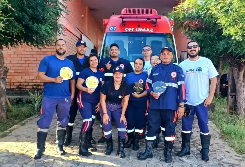 SAMU realiza blitz educativa sobre segurança no trânsito em Elesbão Veloso